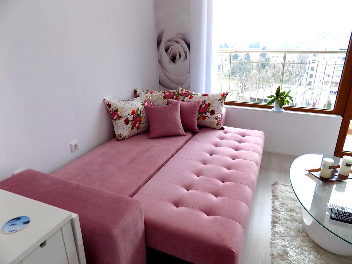 Apartment Silvi Varna Buitenkant foto